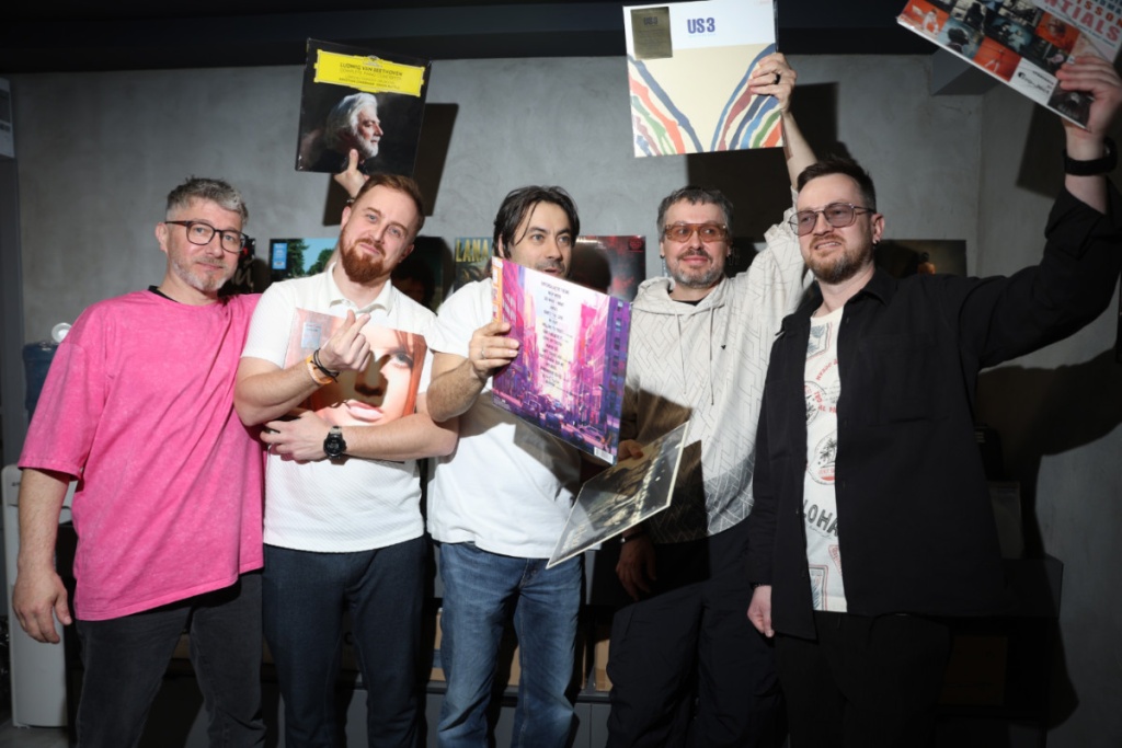 07 Vinyl Academy Novosib.jpg 07 Vinyl Academy Novosib.jpg