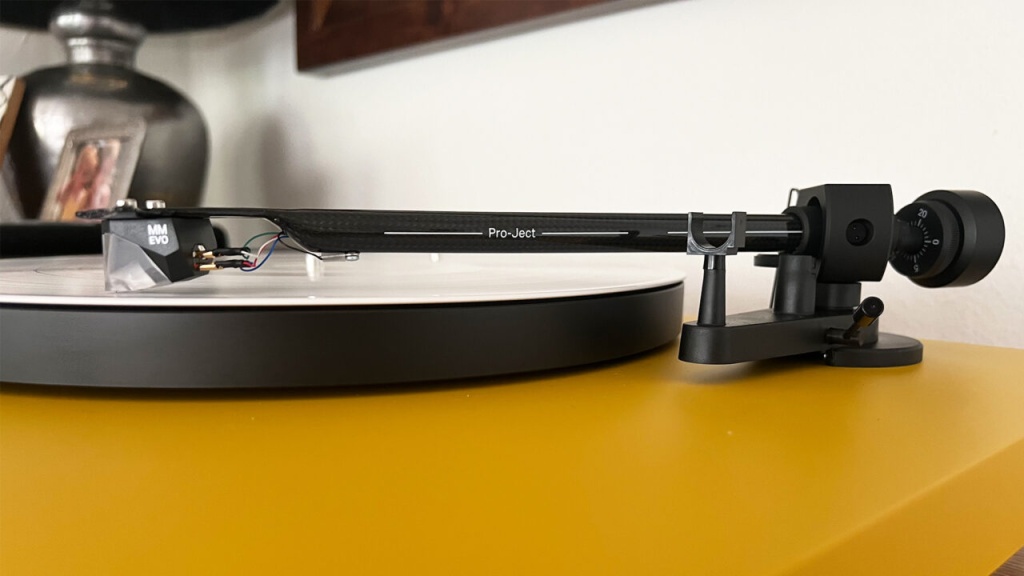 02 Pro-Ject Debut EVO 2 Audiograde.jpg