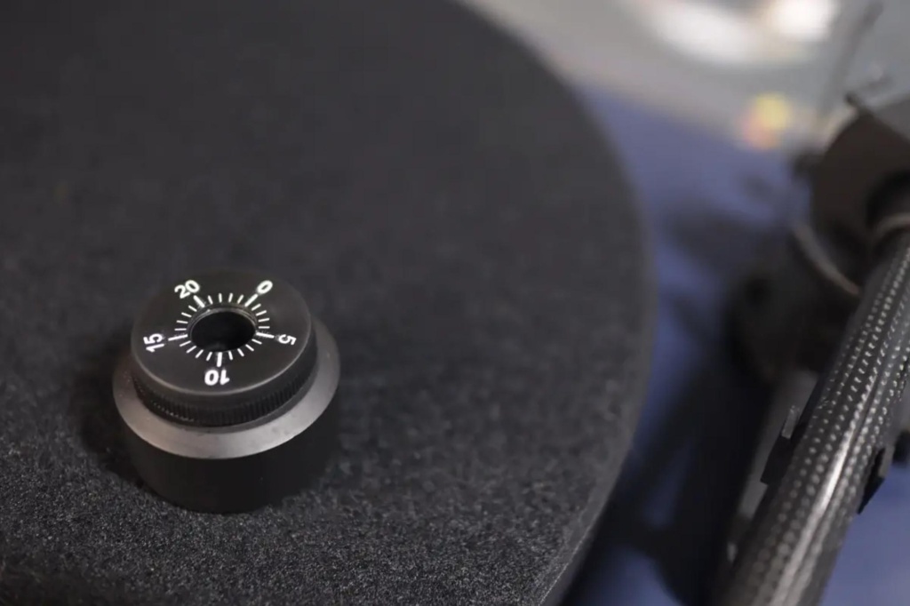 02 Pro-Ject Debut EVO 2 SM.jpg