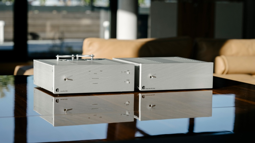 01 Pro-Ject Amp Box RS2 в России (main).jpg