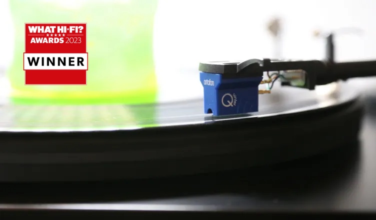 01 MC Quintet Blue (main).jpg