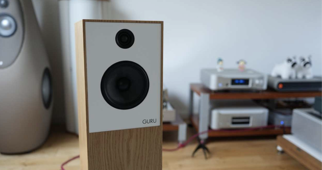 02 Guru 28 Audiophile-Magazine.jpg 02 Guru 28 Audiophile-Magazine.jpg