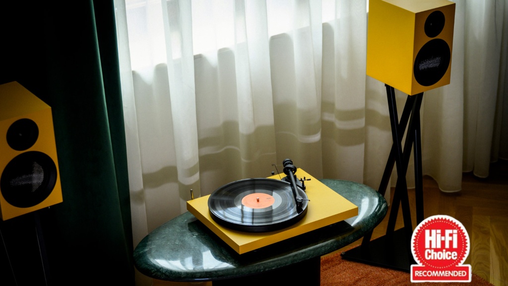 01 Pro-Ject Colourful Audio System E Hi-Fi Choice (main).jpg