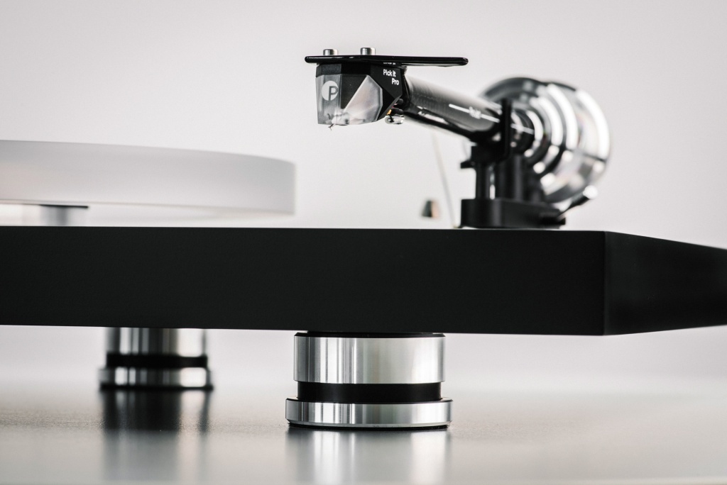 03 Pro-Ject Debut Reference 10 EISA.jpg 03 Pro-Ject Debut Reference 10 EISA.jpg