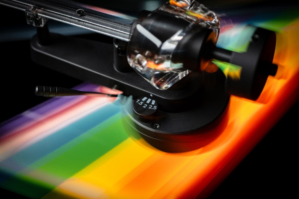 02 Pro-Ject Dark Side Of The Moon.jpg