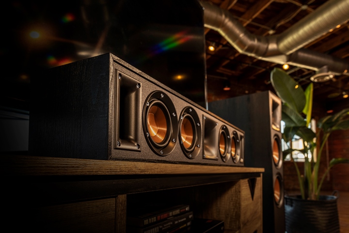 Klipsch Reference Base 2018 Center.jpg Klipsch_Reference_Speakers_Lifestyle_GNM_40.jpg