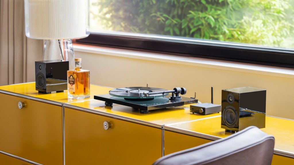 01 Pro-Ject T1 EVO (main).jpg