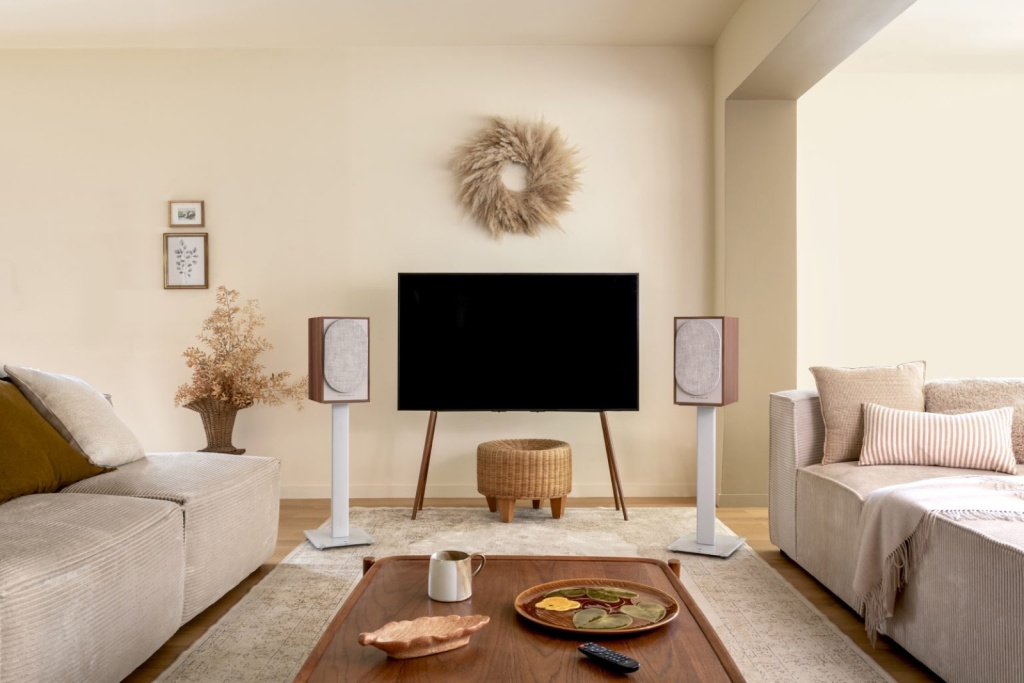 03 Triangle Borea BR02 Connect the Audio Tailor.jpg