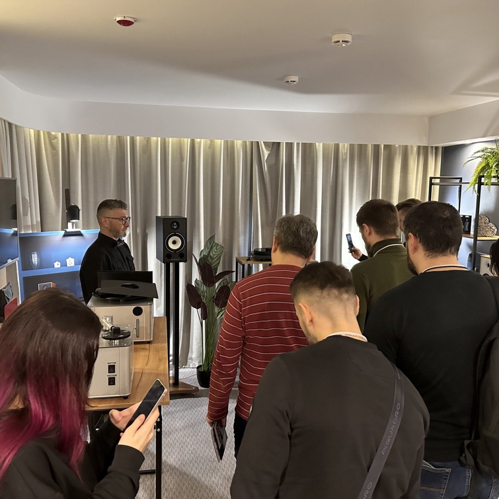 02 Hi-Fi Show 2024.jpg