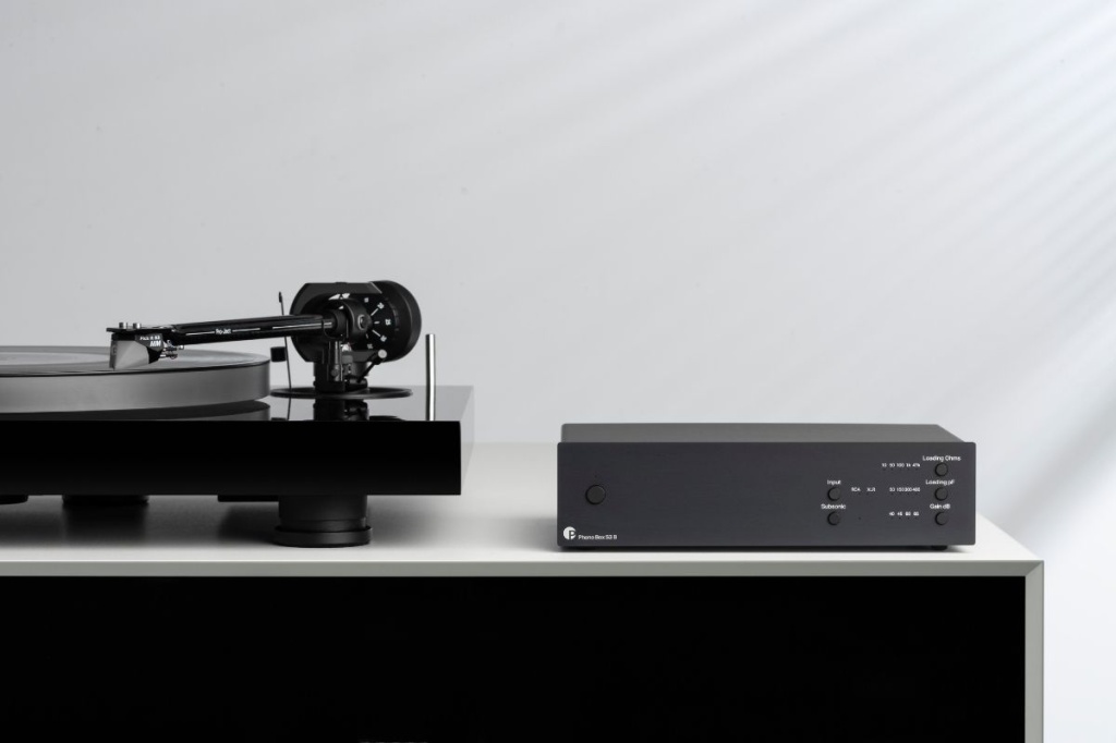 04-Pro_Ject-Phono-Box-S3-B-Diapason.jpg