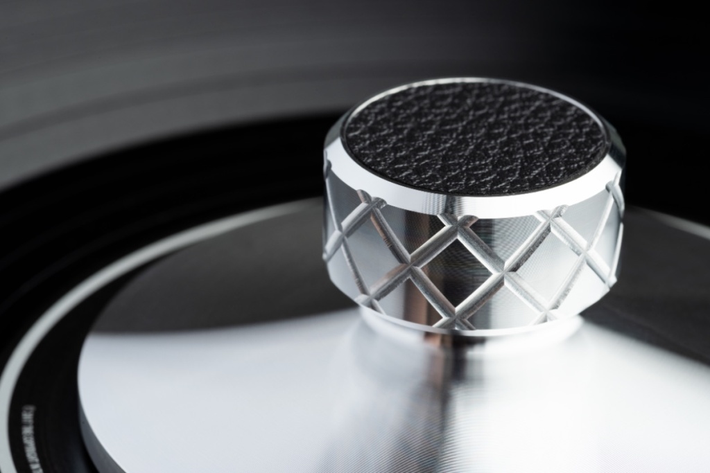 03 Новые аксессуары Pro-Ject.jpg