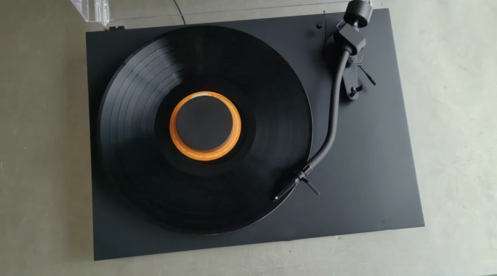 03 Debut Pro S Goldenes Ohr.jpg