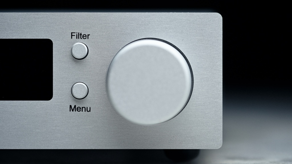 01 Pro-Ject Pre Box S2 digital E23 (main).jpg