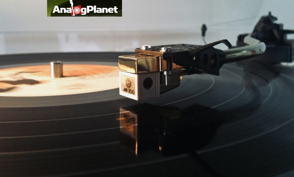 01 Nagaoka MP-300 Analog Planet (main).jpg 01 Nagaoka MP-300 Analog Planet (main).jpg