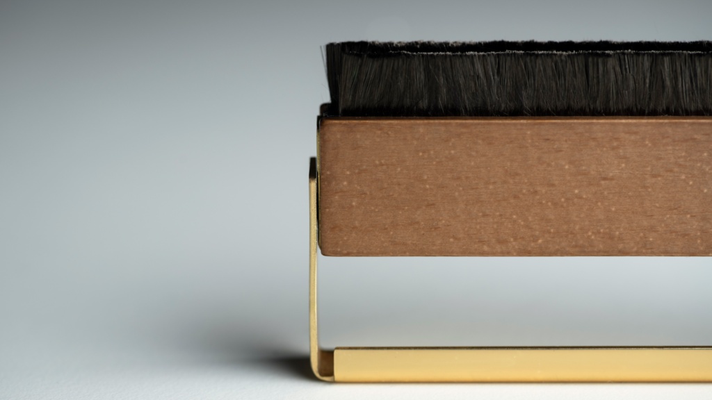 03 Brush it Premium.jpg