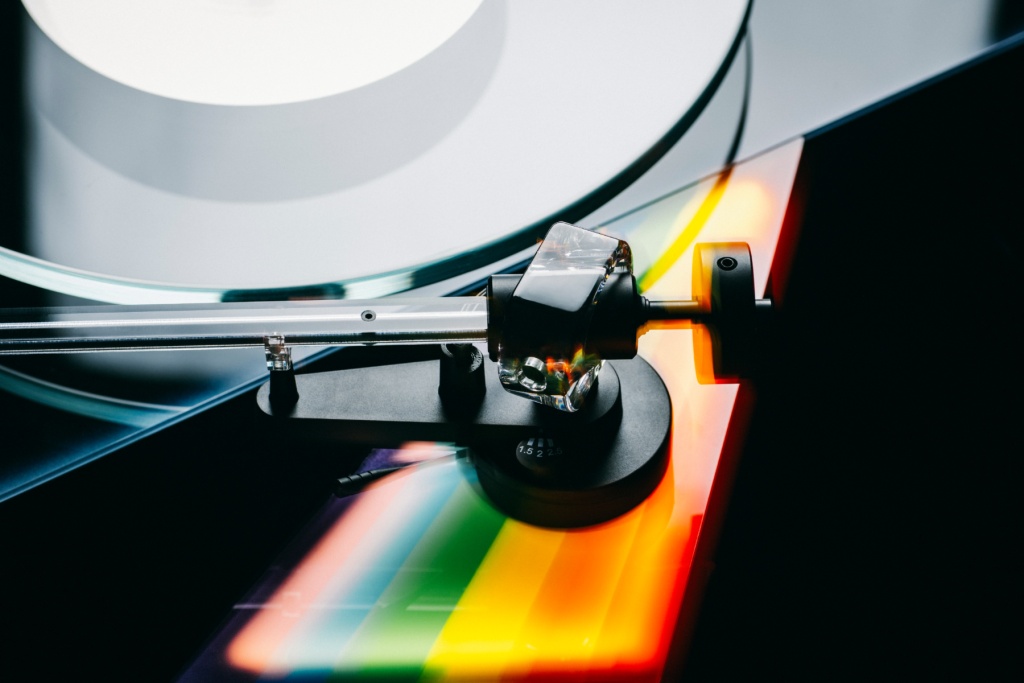 03 Pro-Ject Dark Side Of The Moon .jpg