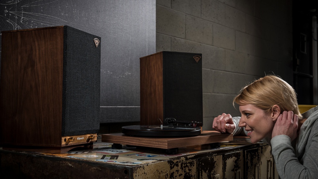 Overton Vinyl Jam 2020 - 00.jpg