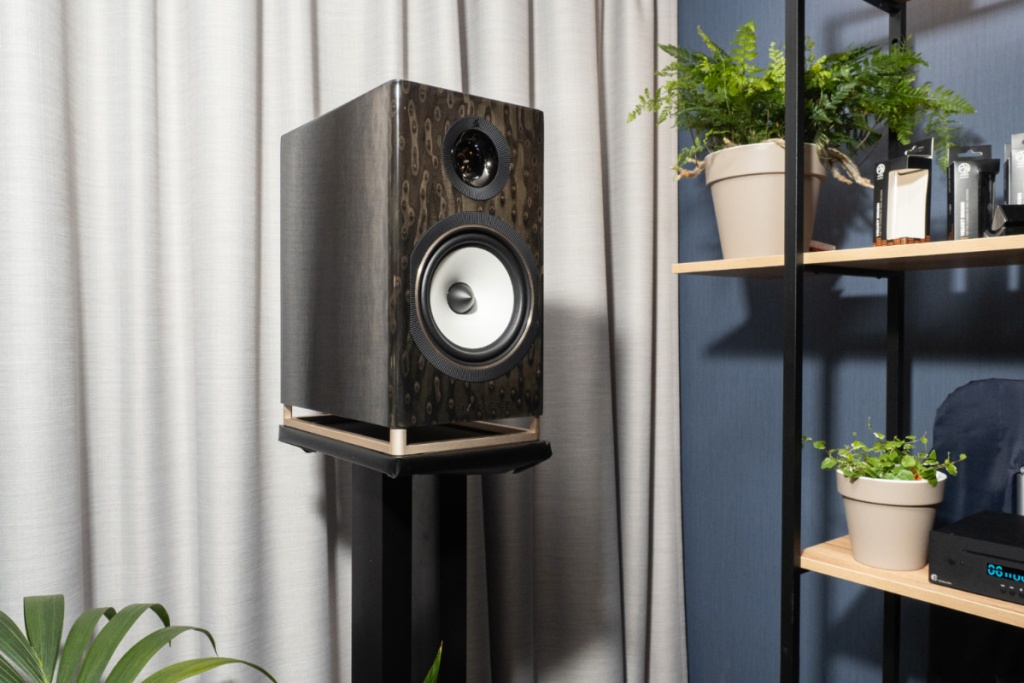 03 Overton на Hi-Fi Show SPB 2025.jpg