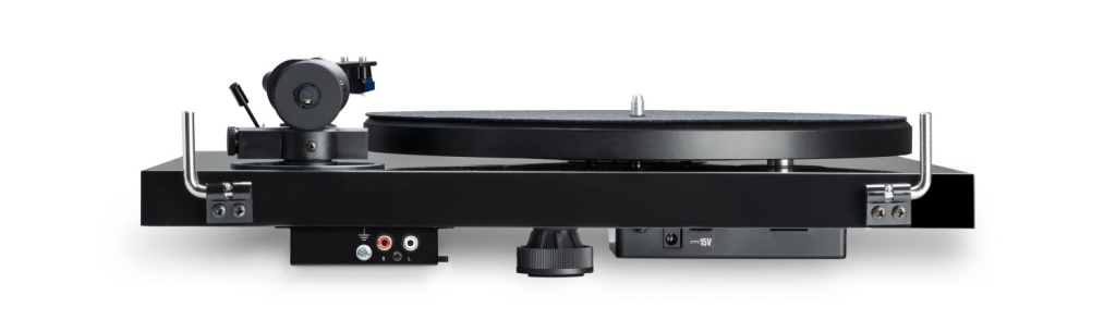 04 Debut S Phono в России_k.jpg