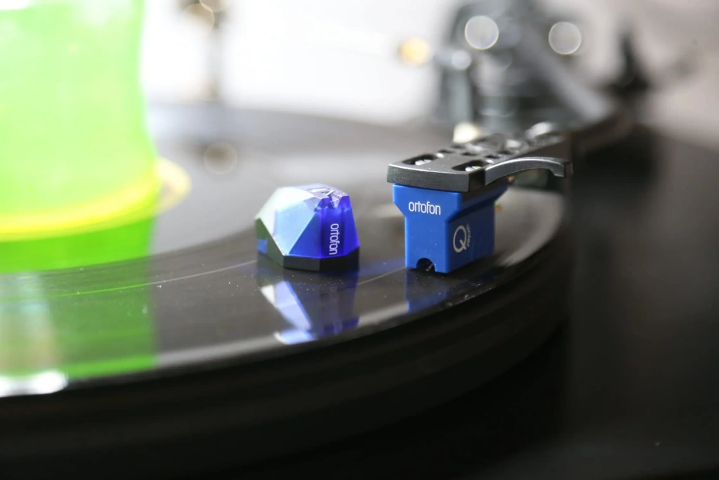 03 Ortofon MC Quintet Blue HiFi Chicken.jpg